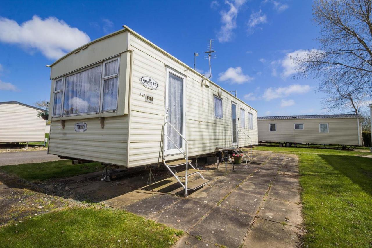 Great 8 Berth Caravan For Hire At Southview Holiday Park In Skegness Ref 33025E Exterior foto